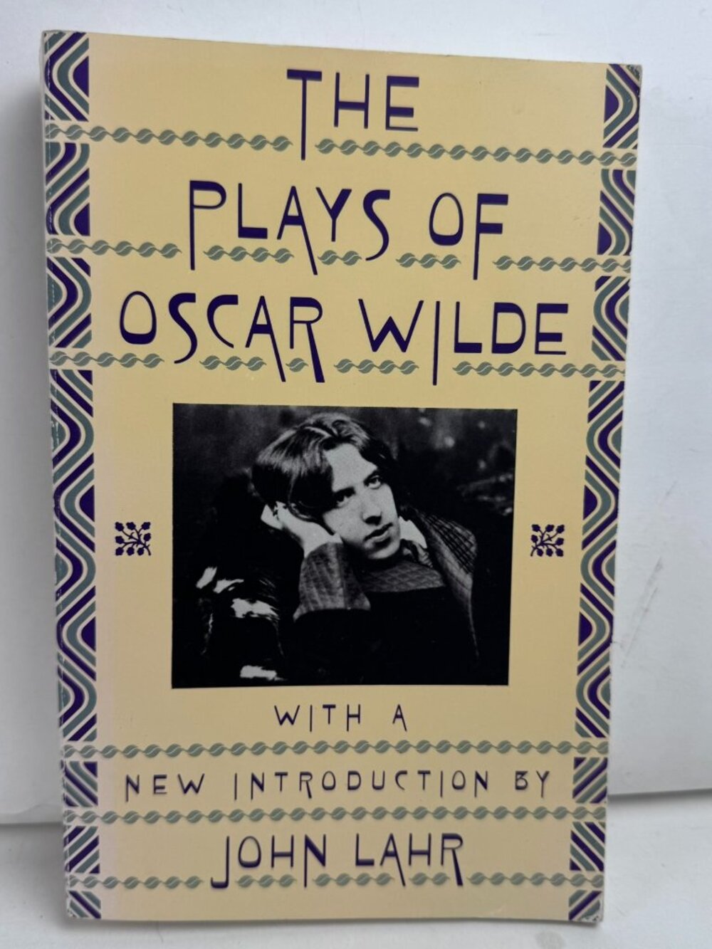 The Plays of Oscar Wilde Vintage Books Paperback Introduction by John Lahr